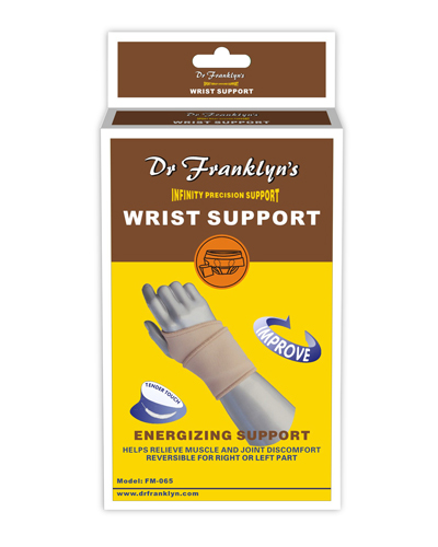 WRIST SUPPORT